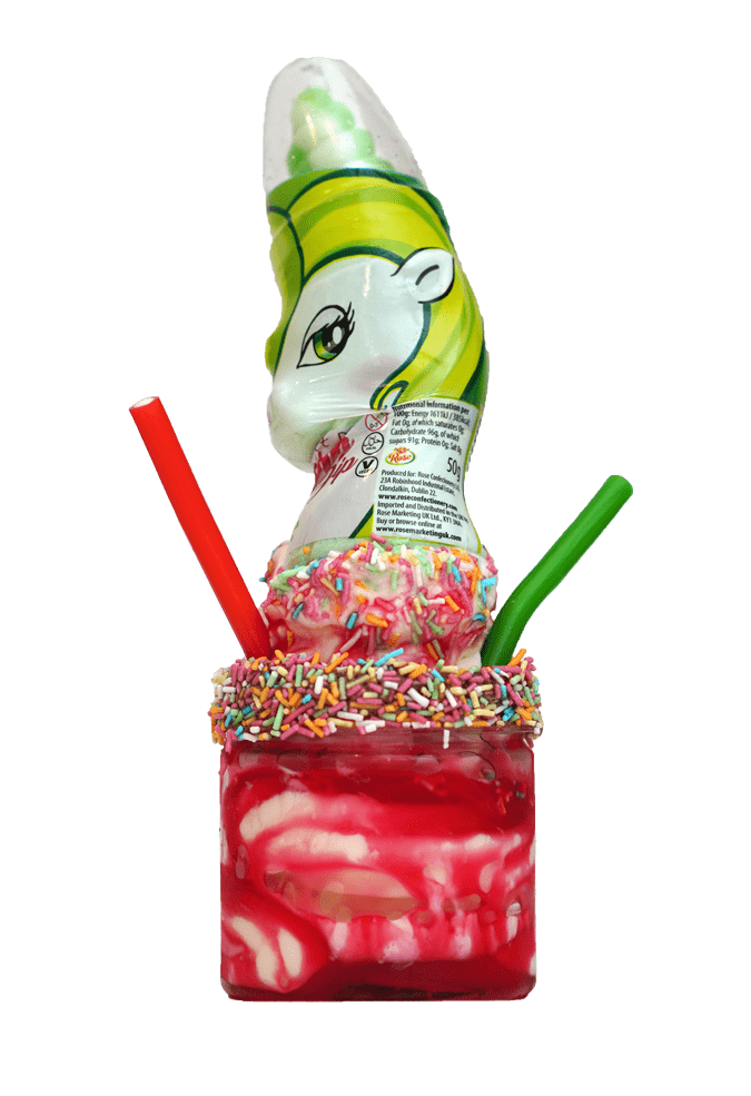 https://www.socialshakes.com/wp-content/uploads/2021/09/UNICORN-TUB_SPECIAL.png